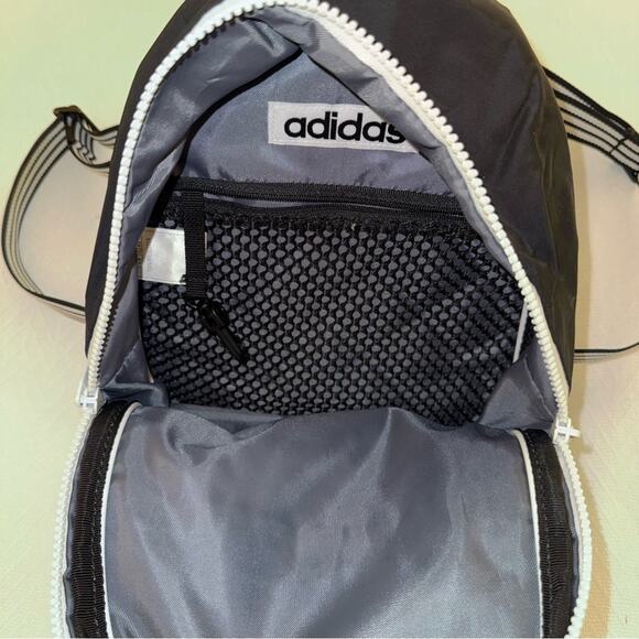 ADIDAS BLACK WHITE Mini Backpack ZIP TOP 2 Pocket quilted back - Picture 4 of 6